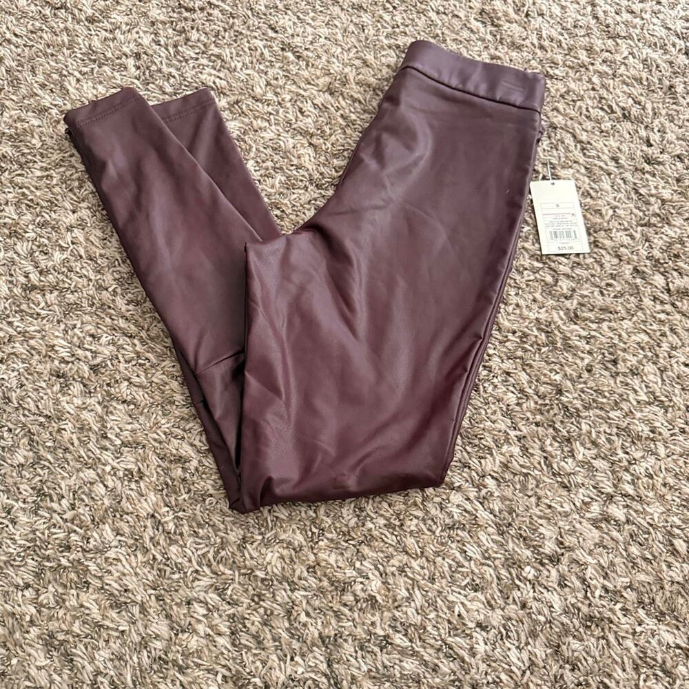 A New Day burgundy leggings - S